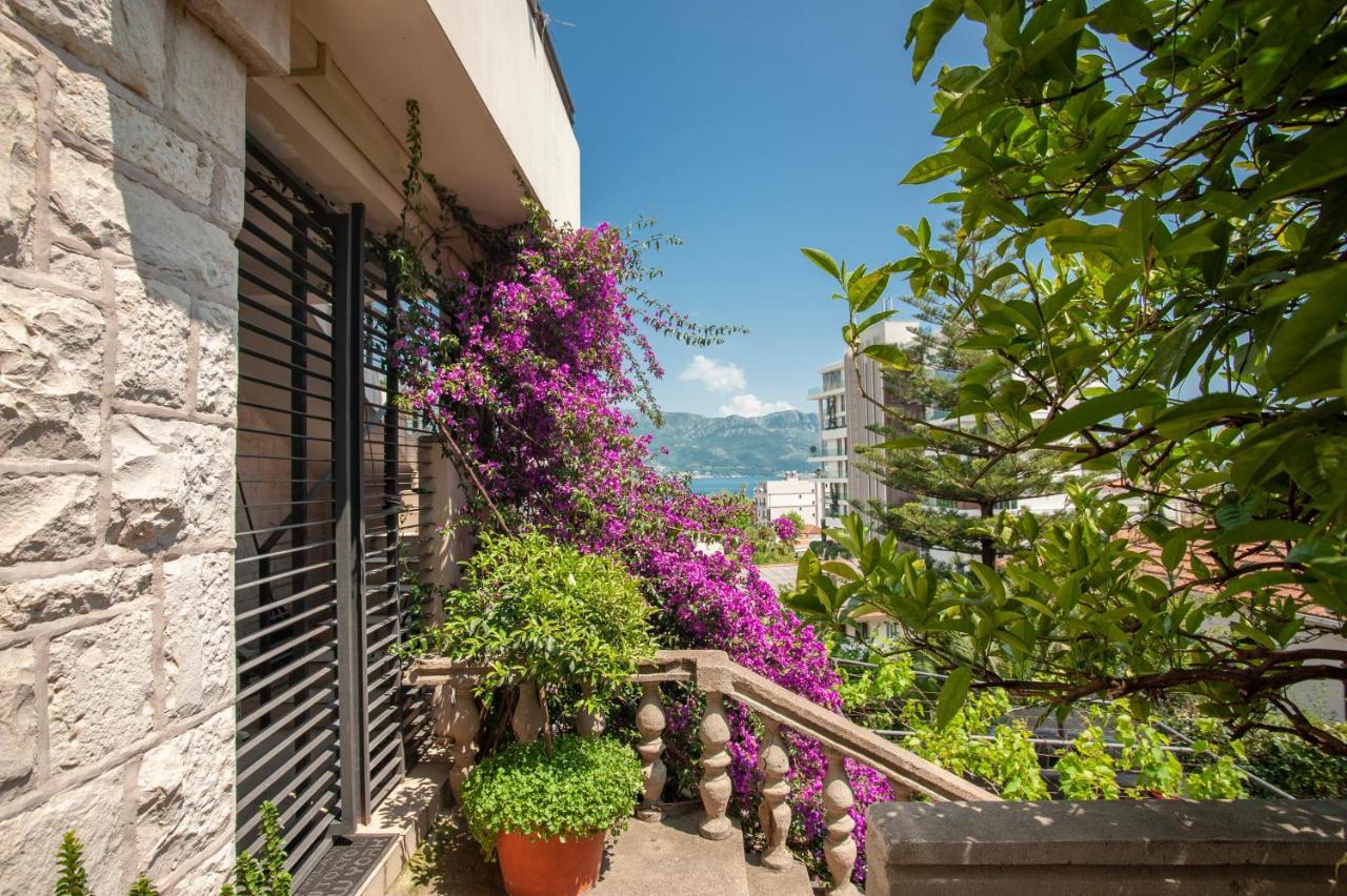 And Teona Guest house 3*