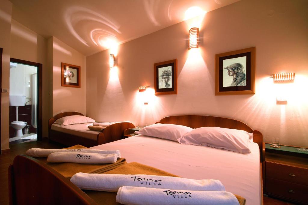 And Teona 3* Budva