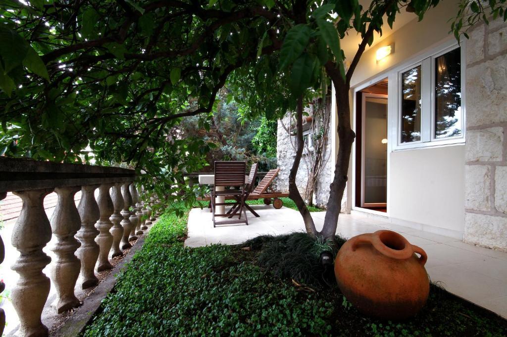 And Teona Guest house Budva