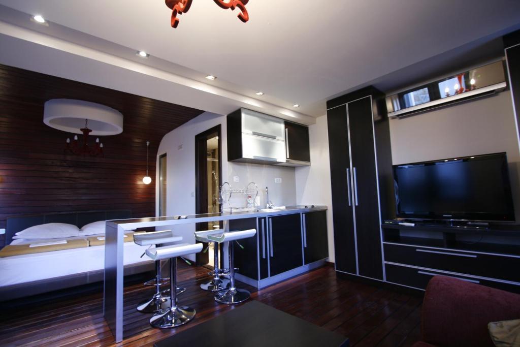 Guest house And Teona Budva
