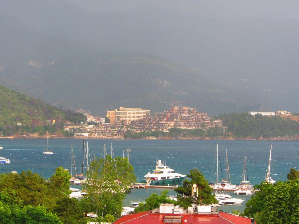 Guest house And Teona 3*